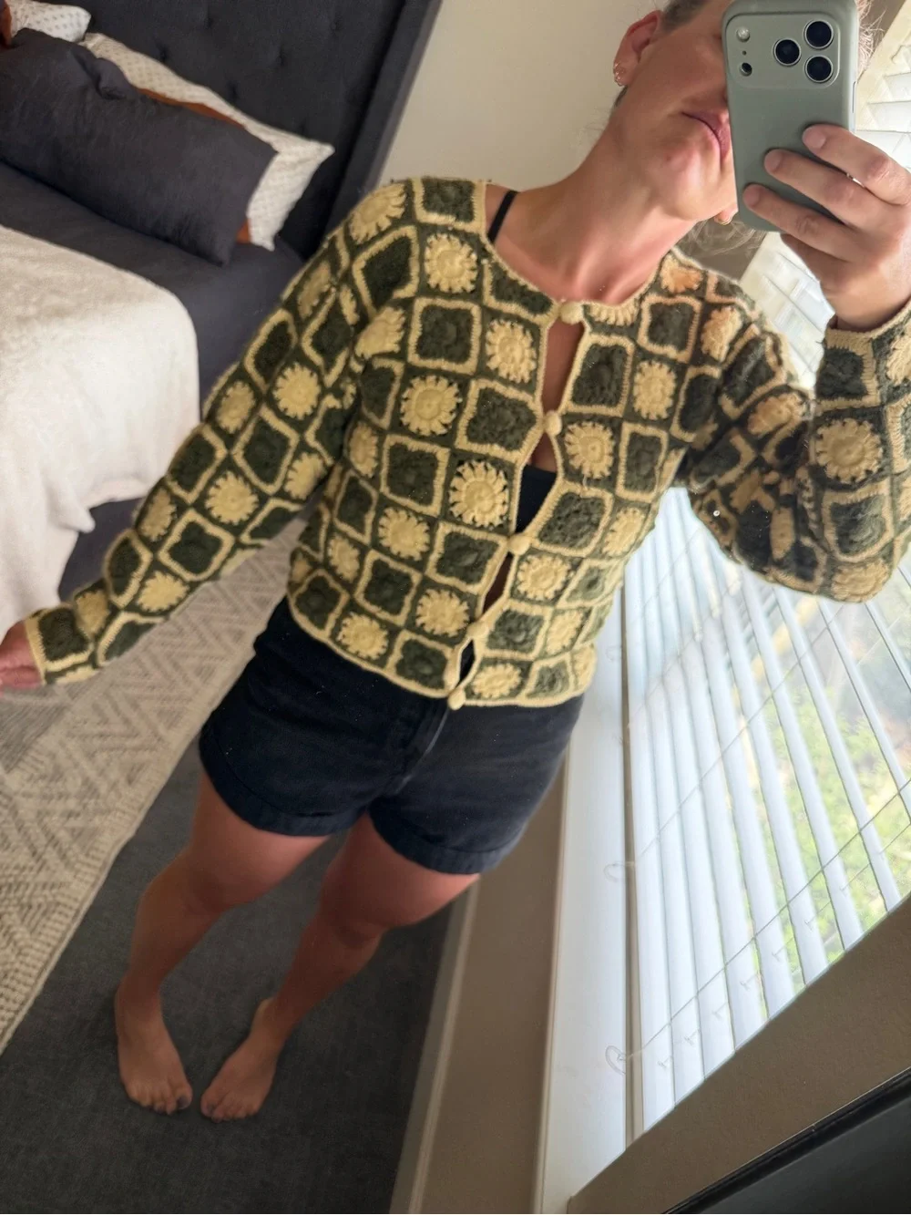 ✨ VINTAGE Handmade Crochet Granny Square Cardigan - Sage Floral ✨ - Picture 3 of 11